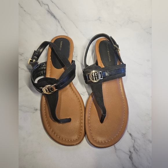 Tommy Hilfiger Black Leather Thong Sandals - Picture 1 of 5